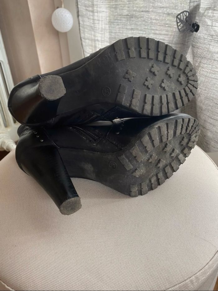 Bottine noire - photo numéro 6
