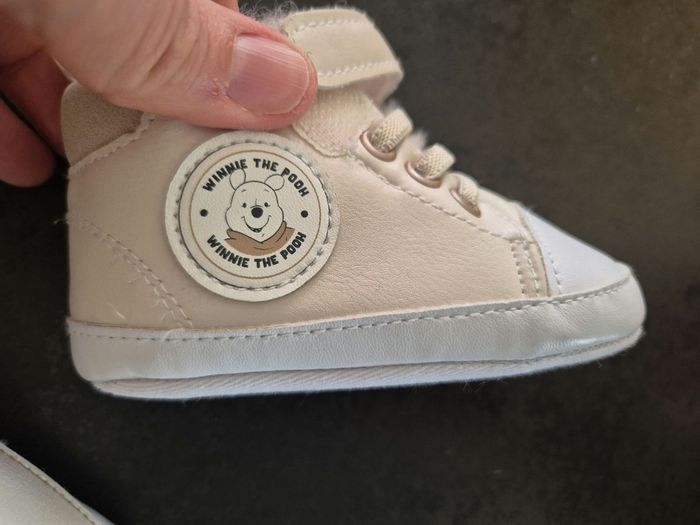 Chaussures winnie bébé 9-12 mois - photo numéro 2