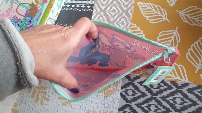 Pochette Disney Stitch - photo numéro 2