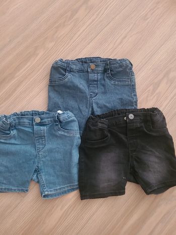 Lot 3 shorts