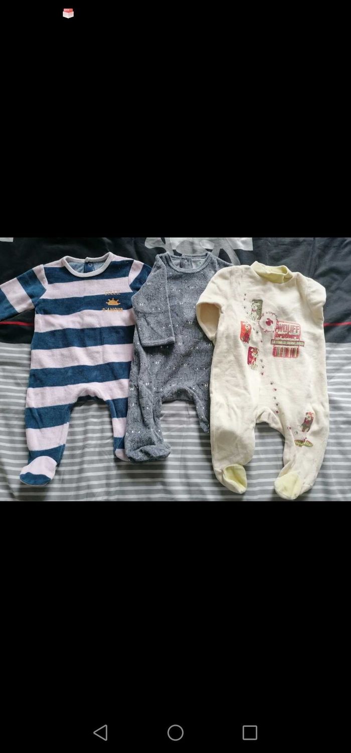Lot 3 pyjamas 3 mois