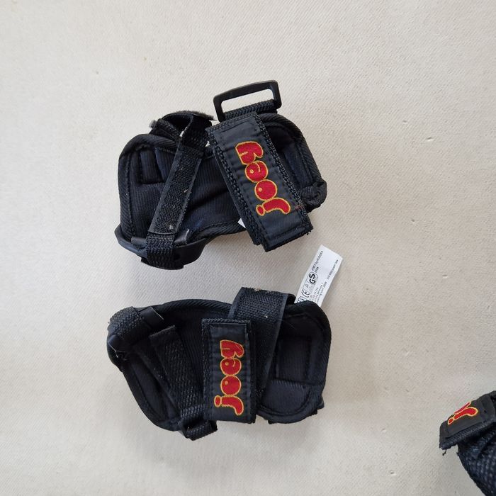 Set de protection genoux coudes et poignet - photo numéro 4