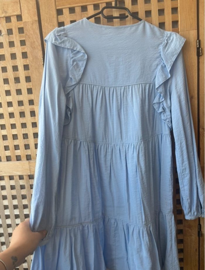 Robe fluide bleu ciel marque Zara taille XS - photo numéro 4