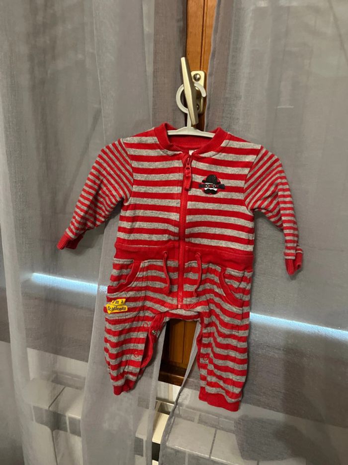 Combinaisons 3 mois - photo numéro 2