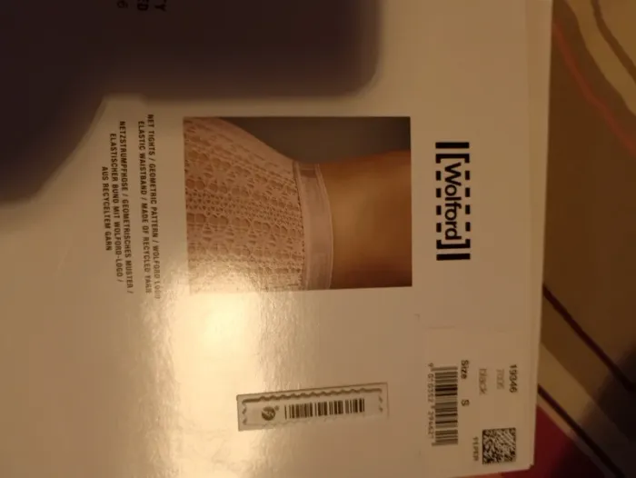 Magnifique collant noir -neuf -T S - Wolford - photo numéro 2
