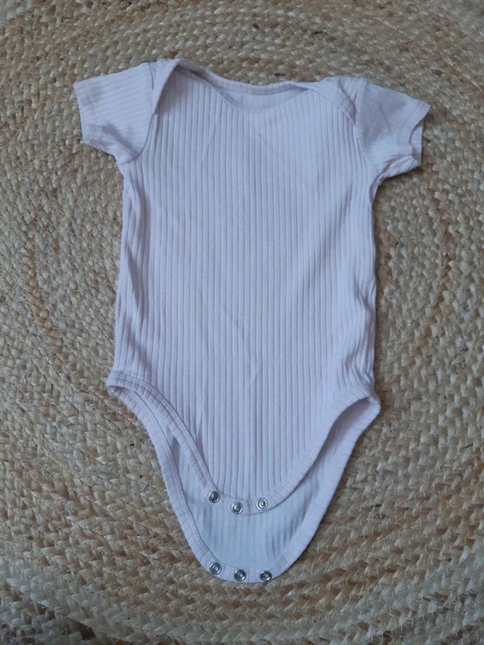 Lot de 7 bodies été 86/92 cm - photo numéro 9
