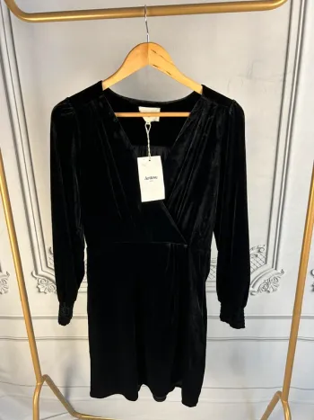 Robe velours Noir Artlove 36 neuve