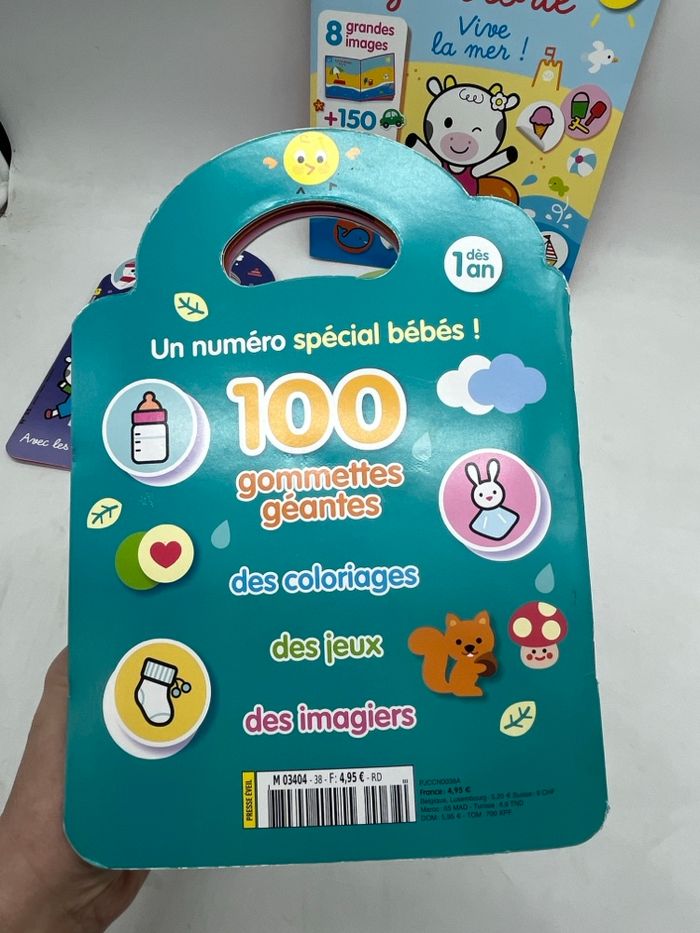 Lot de 4 livres d’activités Magazine Je colle je colorie Avec 100 gommettes géantes imagier neuf avec Lola meuh - photo numéro 4