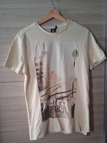 Tee-shirt manches courtes homme taille 40 Nevers fear