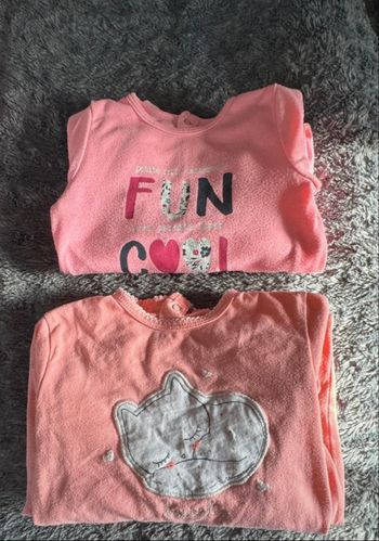 Lot de pyjama 1 pièce  fille Gémo - très bon état. 