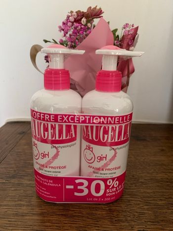 Saugella girl : 2 sprays de 200 ml