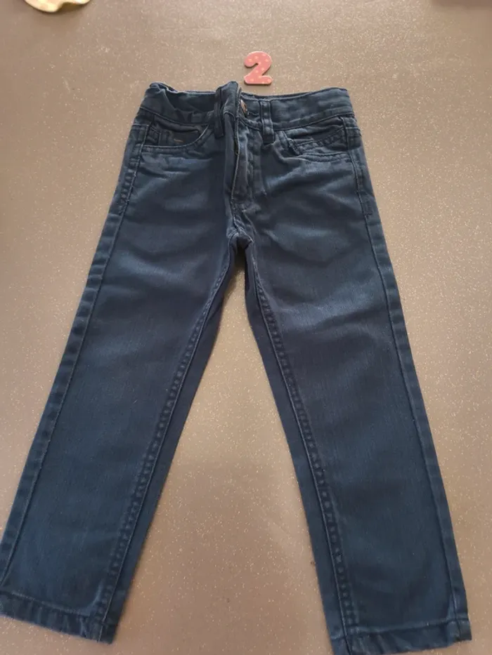 Pantalon neuf 2 ans