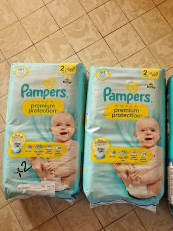 Couches pampers