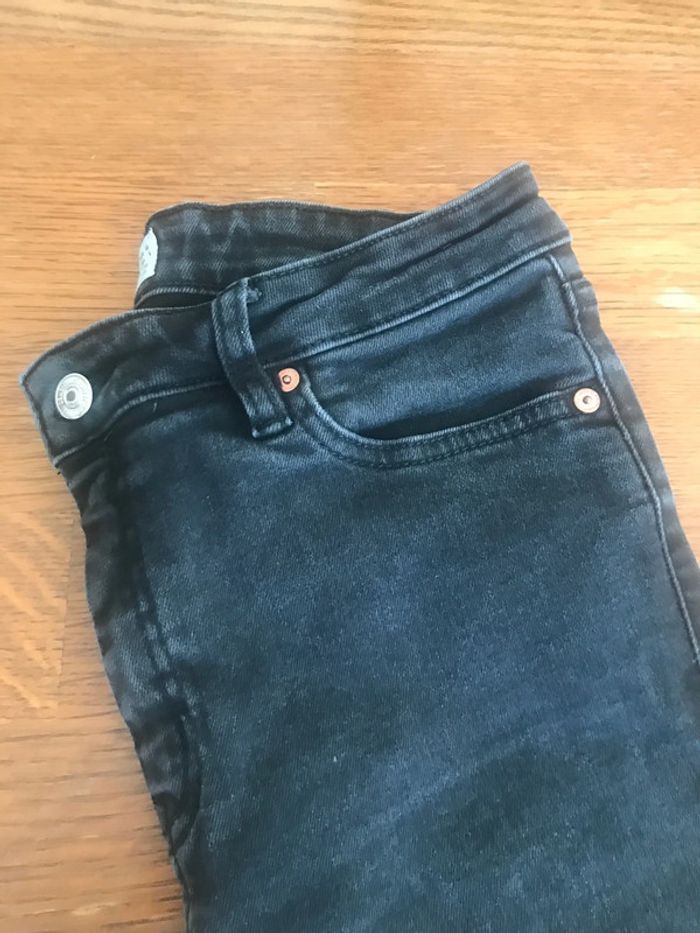 Jeans noir - photo numéro 4