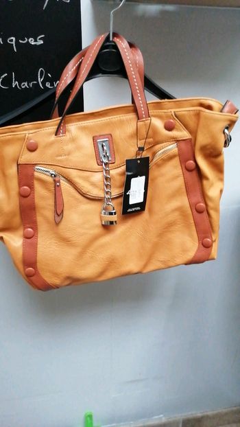 Sac à main moutarde la déesse