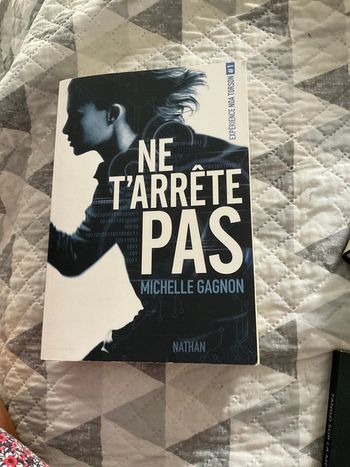 #ne t’arrête pas  Michelle Gagnon