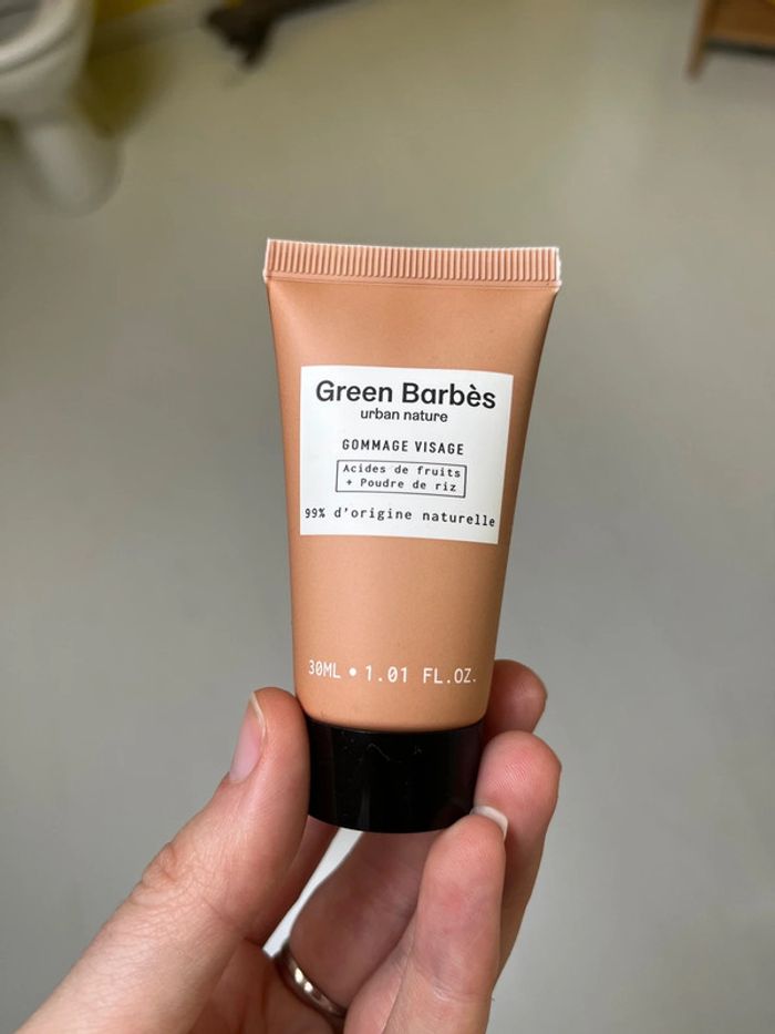 Green barbes gommage visage