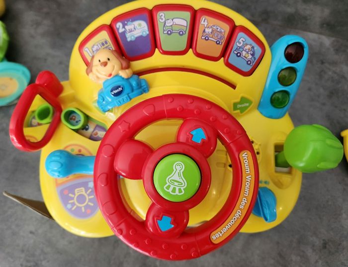tableau de bord interactif vtech Vroum Vroum des Découvertes - photo numéro 6