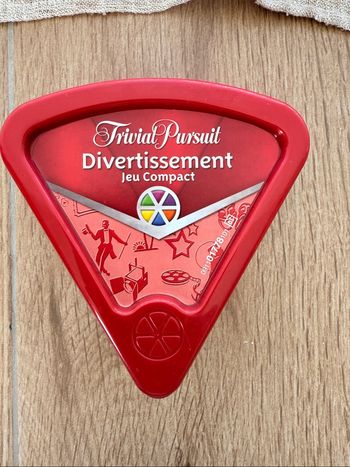Trivial poursuit Divertissement Compact / De voyage