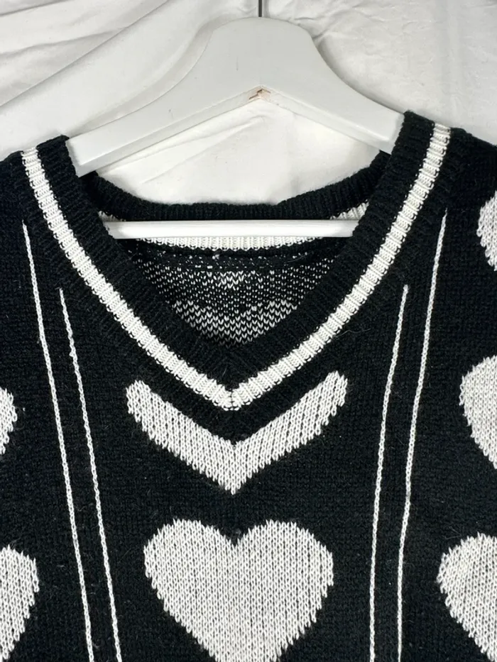 Pull cardigan sans manche cœur YesStyle - photo numéro 4