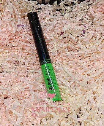 Eyeliner glow effet uv neon (8)