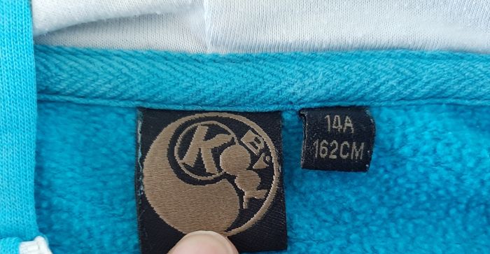 Sweat à capuche 14 ans - photo numéro 5