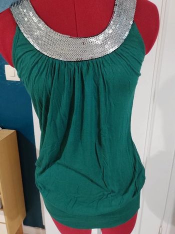 Top paillettes