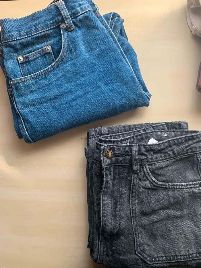 Lots de 5 jeans taille 38 coupe droite ou large - photo numéro 2
