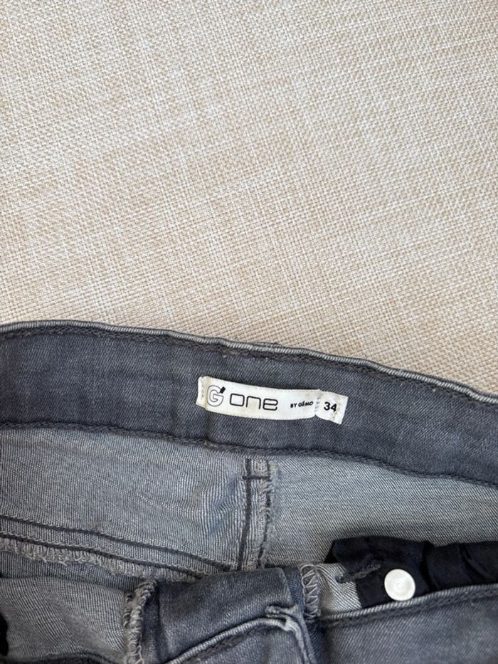 Mini short en jean gris - photo numéro 3