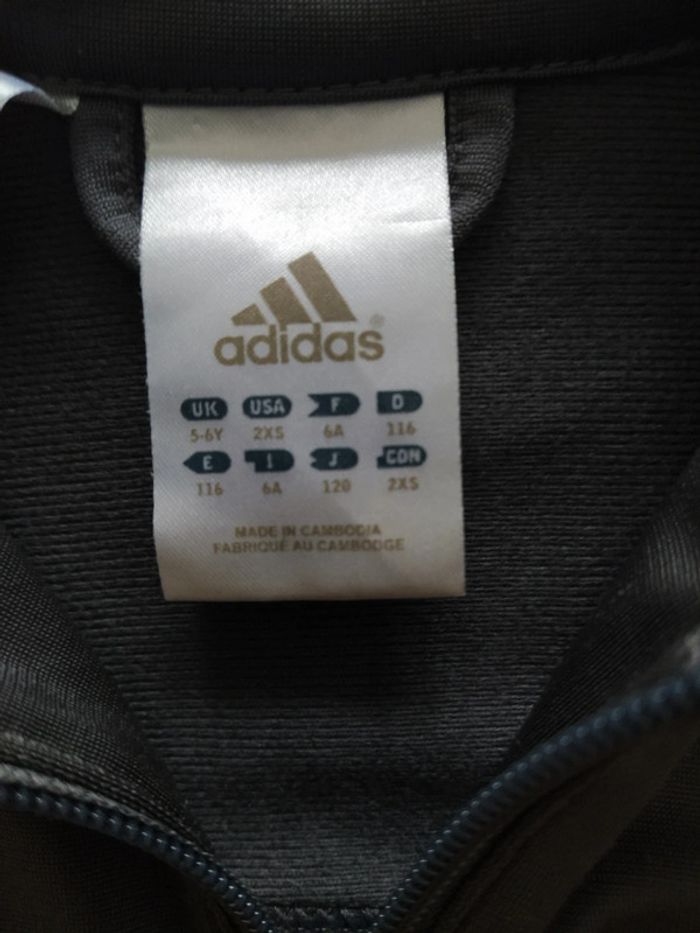 Veste adidas 5/6 ans - photo numéro 3