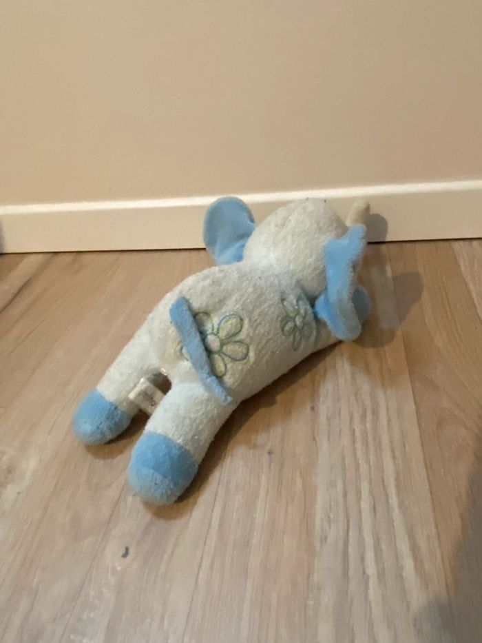 Peluche éléphant - photo numéro 2