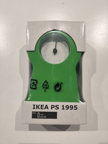 Horloge IKEA PS 1995 Vert Design Thomas Eriksson Trou de Serrure Rangement Table Poser