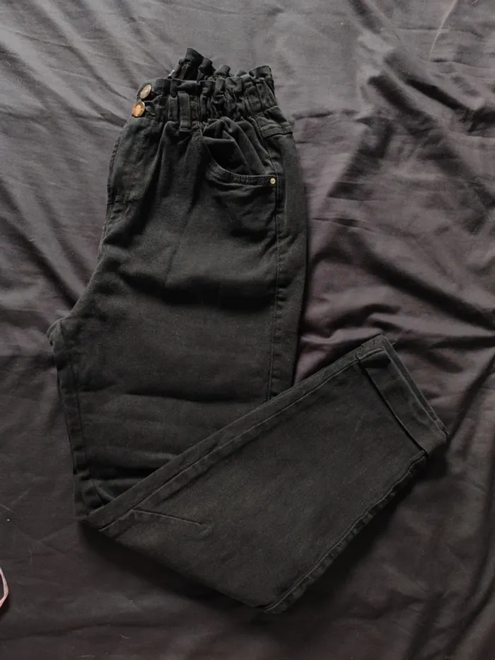 Jeans mom femme taille S Bershka noir