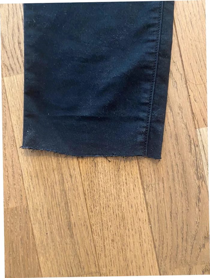 Jean slim noir Armani Jeans taille 28 (38 FR) - photo numéro 7