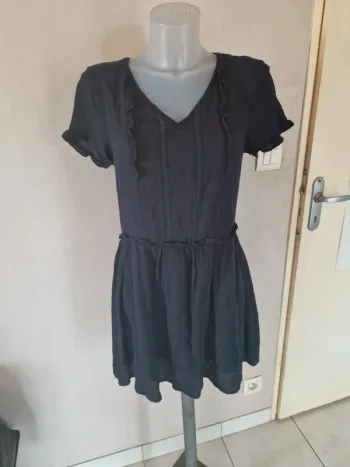 Robe bleue marine cherry paris taille 36 tres bon etat
