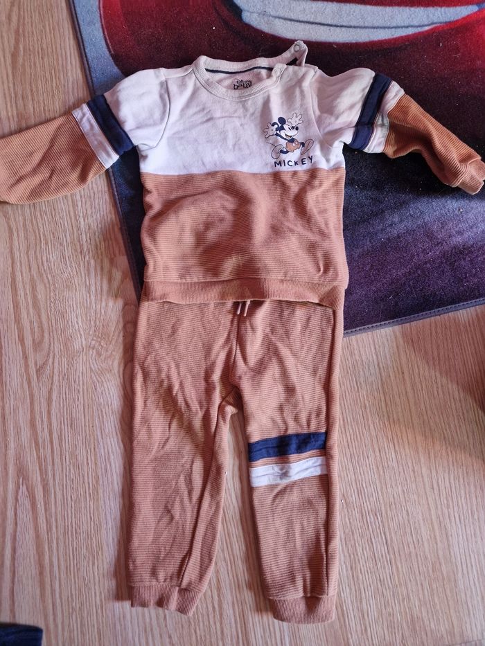 Ensemble mickey