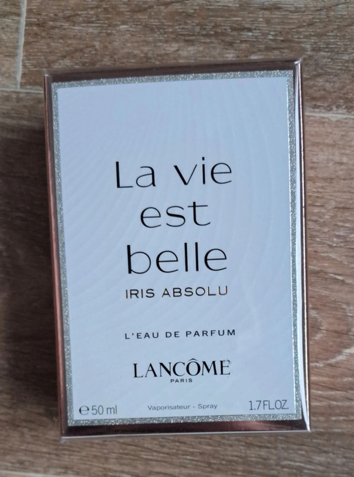 Parfum la Vie est belle Iris Absolu 50ml neuf