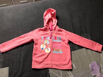 Gilet capuche princesse disney