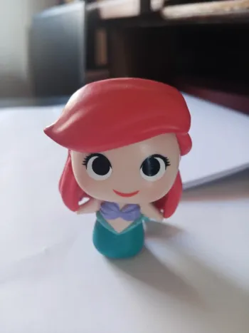 Figurine de Ariel la petite sirène Disney