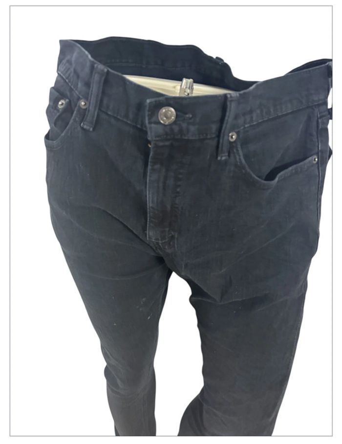 Jean Levi’s Slim Noir – Taille 34/32 - photo numéro 3