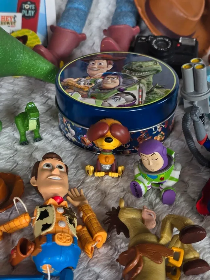 Gros lot de jouets Toy Story - photo numéro 13