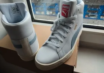 Puma baskets mid unisex taille 39 neuf
