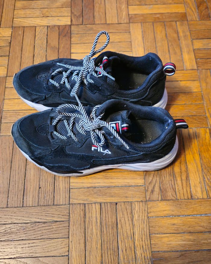 Baskets FILA noires - photo numéro 3