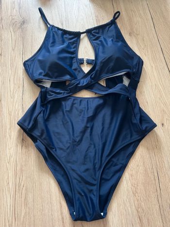 Maillot de bain 1 pièce taille 38