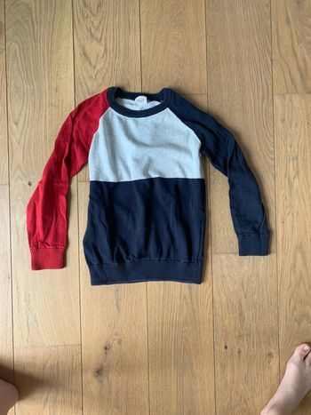 Pull fin tape à l’œil