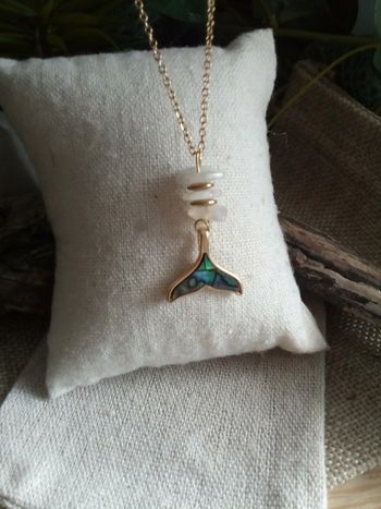 Collier pierre de lune et queue de sirène en ormeaux