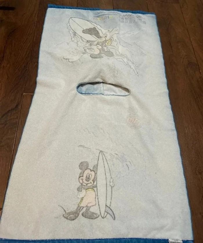 Poncho de bain/ Mer à capuche Mickey - photo numéro 9