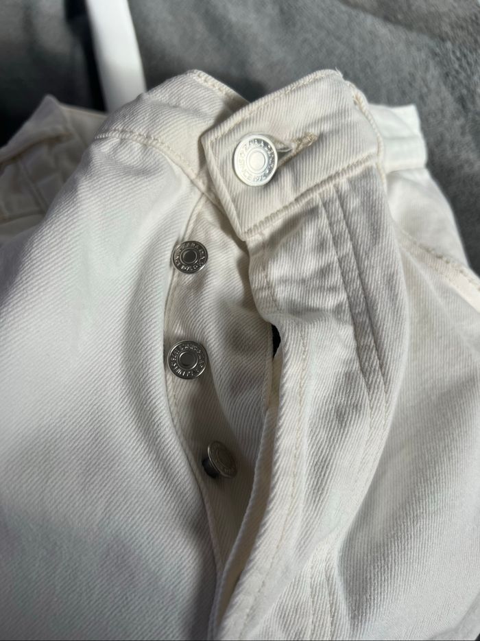 Jean blanc déchiré taille 42 - style décontracté tendance - photo numéro 5