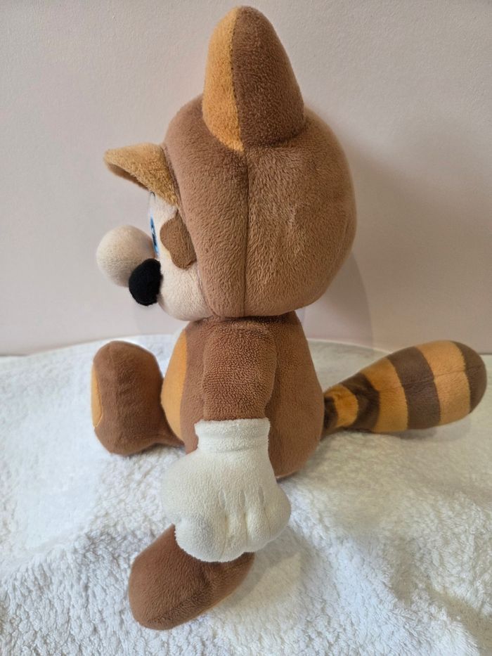 Peluche Super Mario taille 23 cm - photo numéro 2