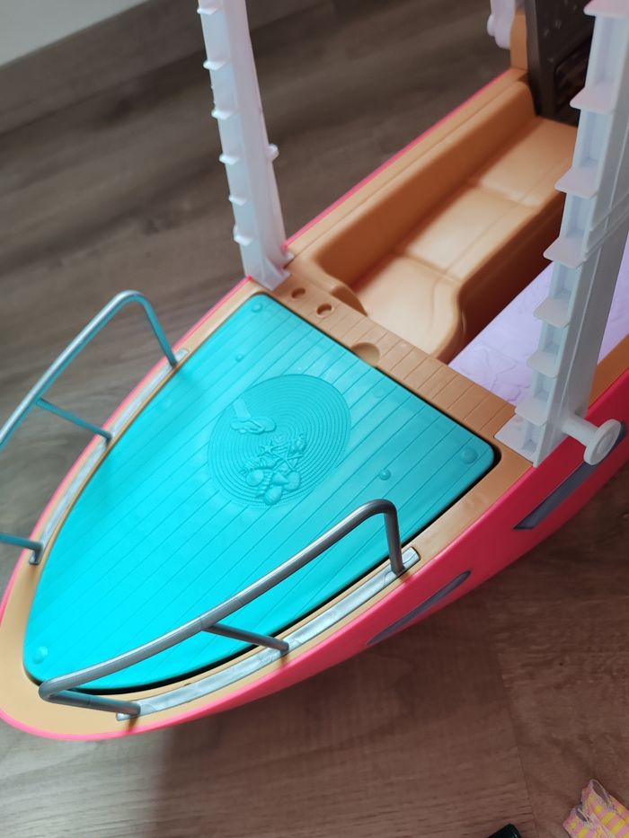 Bateau barbie - photo numéro 5